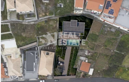 Terreno para Venda em Canhas