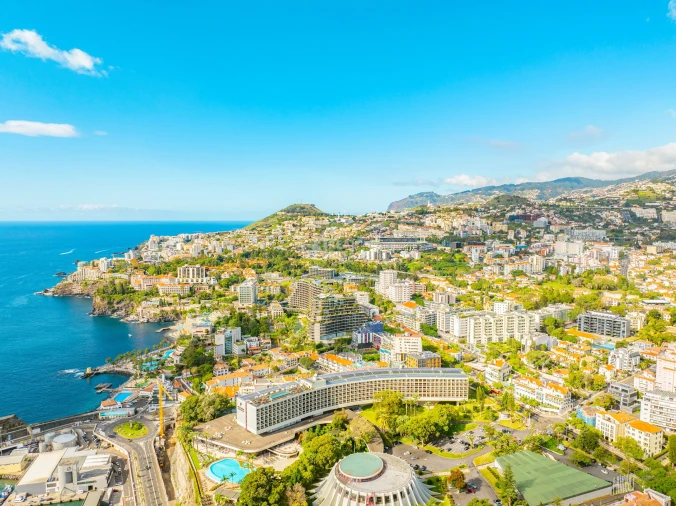 Apartamento T2 para Arrendamento em Funchal (Se) Foto 41