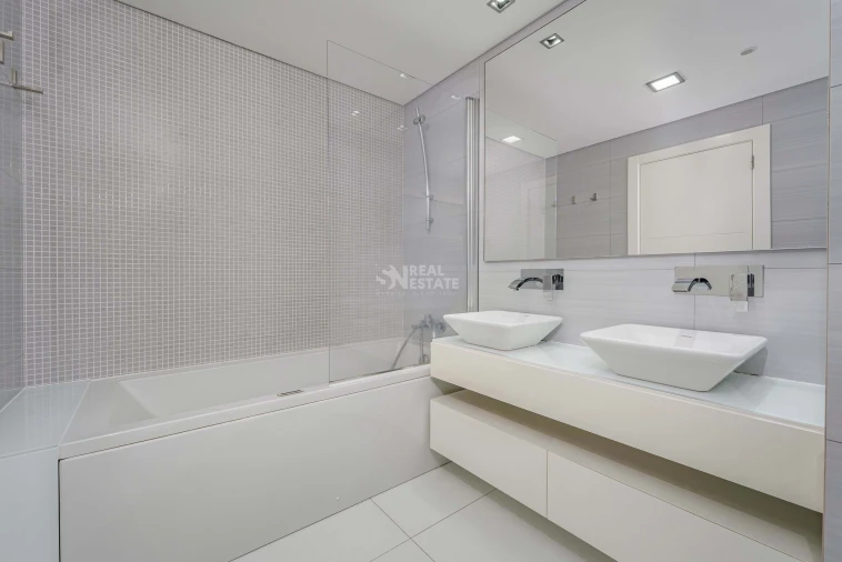 Apartamento T2 para Arrendamento em Funchal (Se) Foto 20