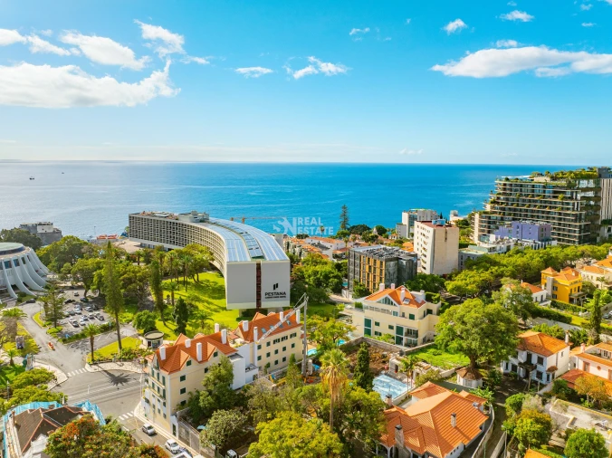 Apartamento T2 para Arrendamento em Funchal (Se) Foto 39