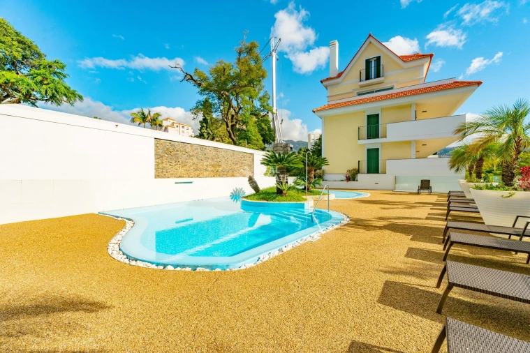 Apartamento T2 para Arrendamento em Funchal (Se) Foto 32