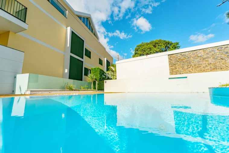 Apartamento T2 para Arrendamento em Funchal (Se) Foto 34