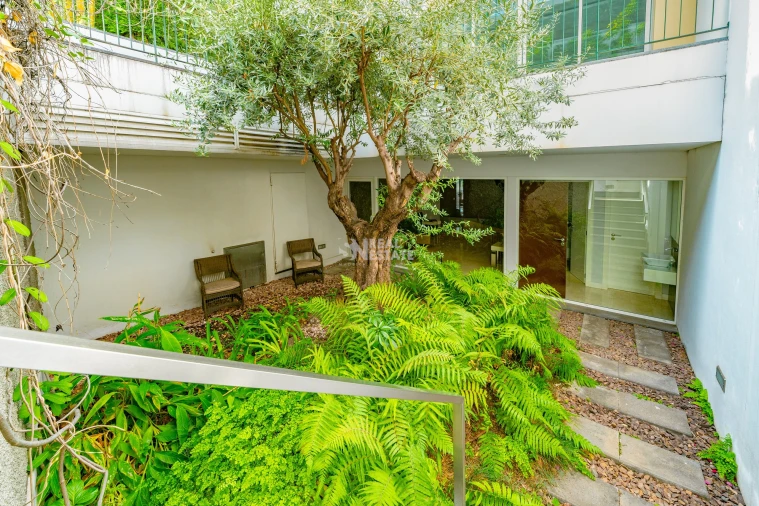 Apartamento T2 para Arrendamento em Funchal (Se) Foto 30