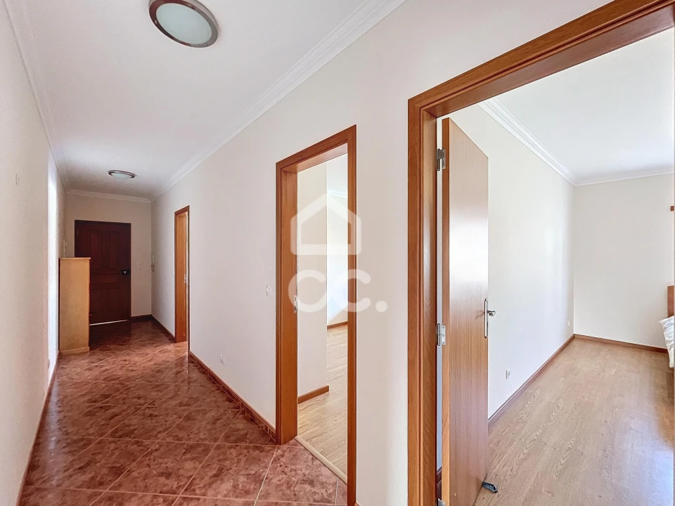 Apartamento T2 para Venda em Alfeizerão Foto 13