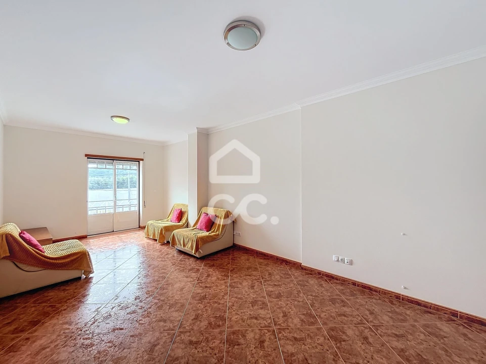 Apartamento T2 para Venda em Alfeizerão Foto 14