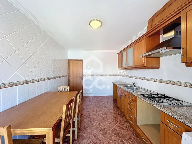 Apartamento T2 para Venda em Alfeizerão Foto 4