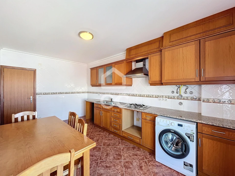 Apartamento T2 para Venda em Alfeizerão Foto 5