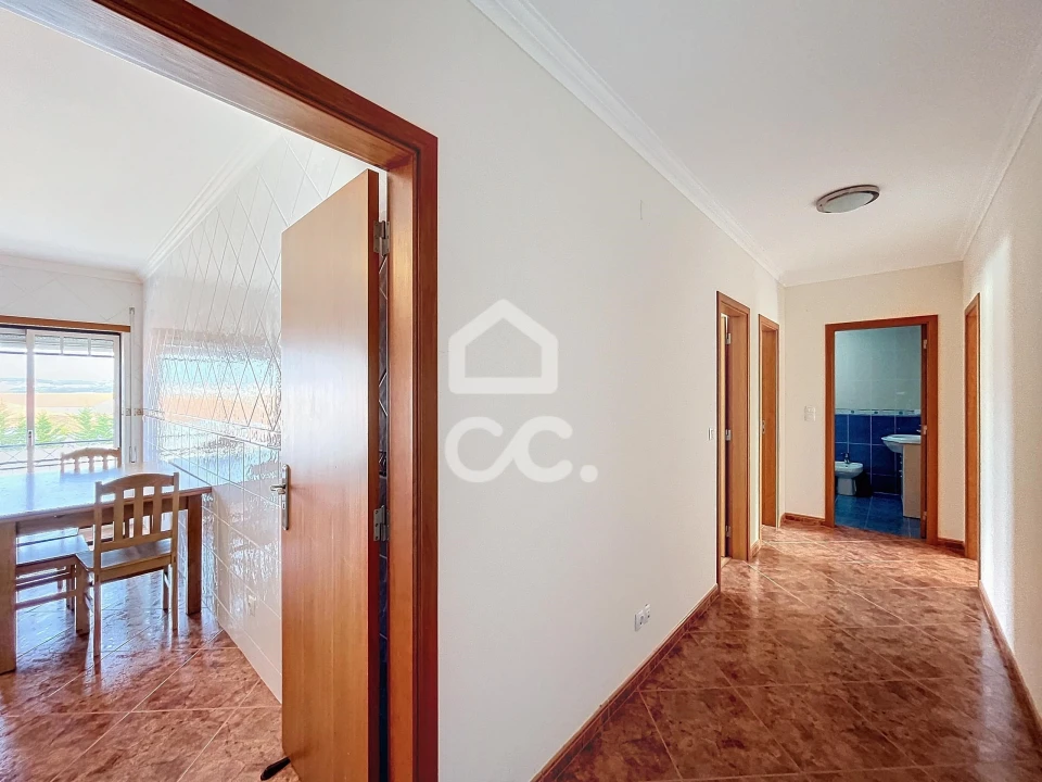 Apartamento T2 para Venda em Alfeizerão Foto 6