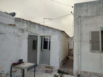 Moradia T5 para Venda em Luz