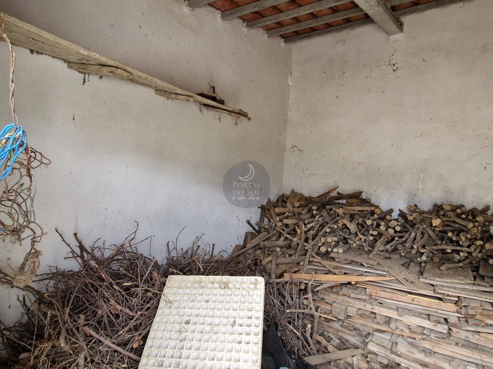 Moradia T4 para Venda em Vale de Santarem Foto 29