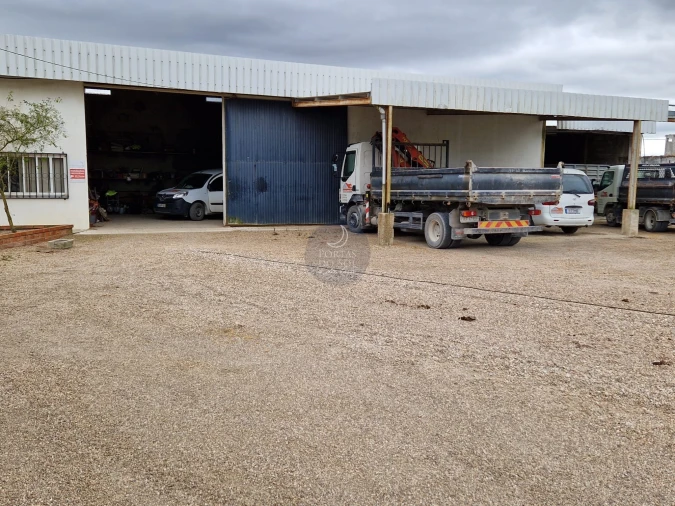 Moradia T4 para Venda em Vale de Santarem Foto 17