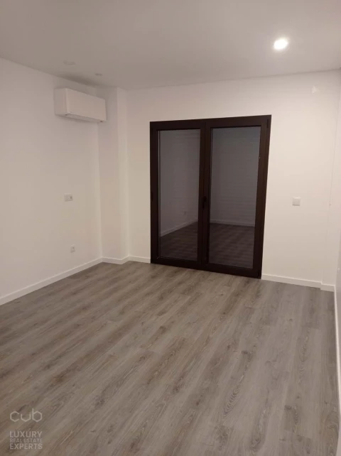 Apartamento T5 para Venda em Montijo e Afonsoeiro
