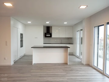 Apartamento T5 para Venda em Montijo e Afonsoeiro