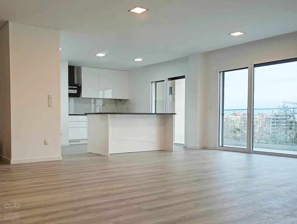 Apartamento T5 para Venda em Montijo e Afonsoeiro Foto 1