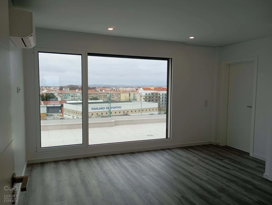 Apartamento T5 para Venda em Montijo e Afonsoeiro Foto 23