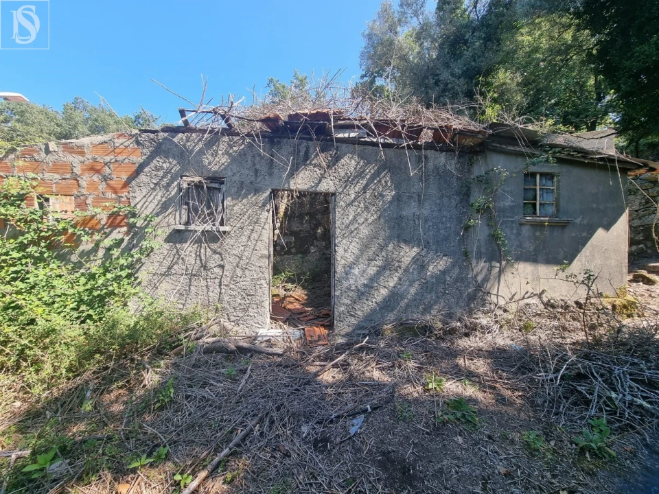 Moradia T3 para Venda em Tabuaças Foto 12