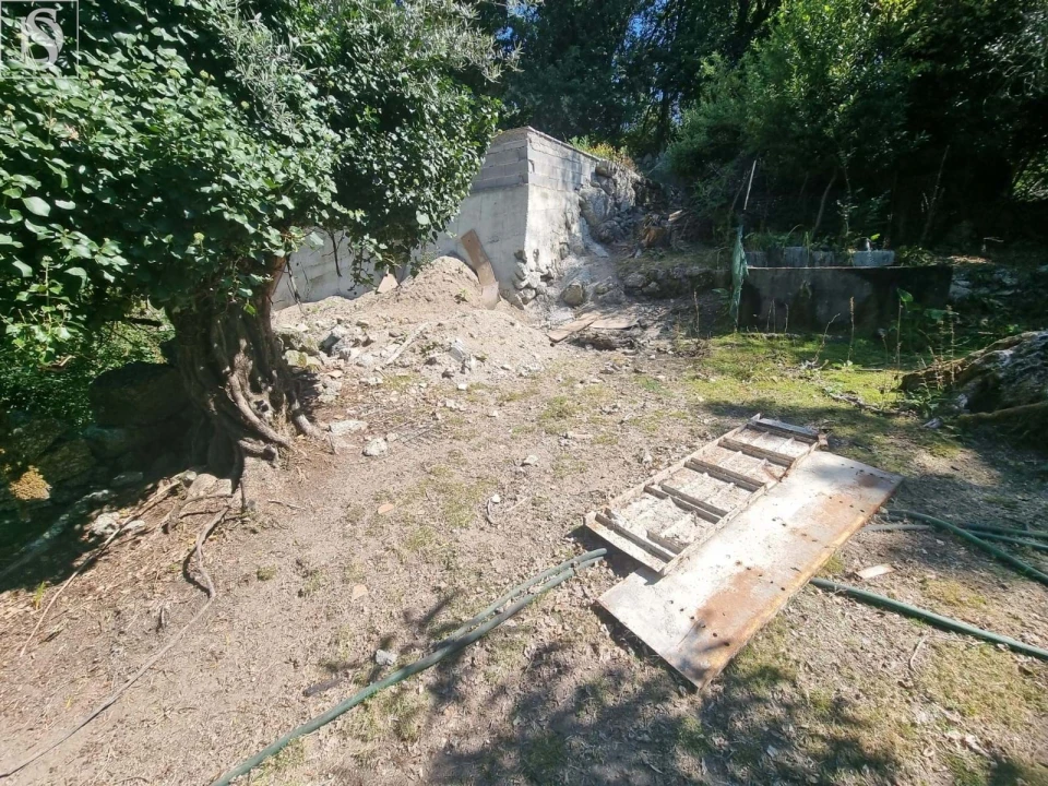 Moradia T3 para Venda em Tabuaças Foto 7