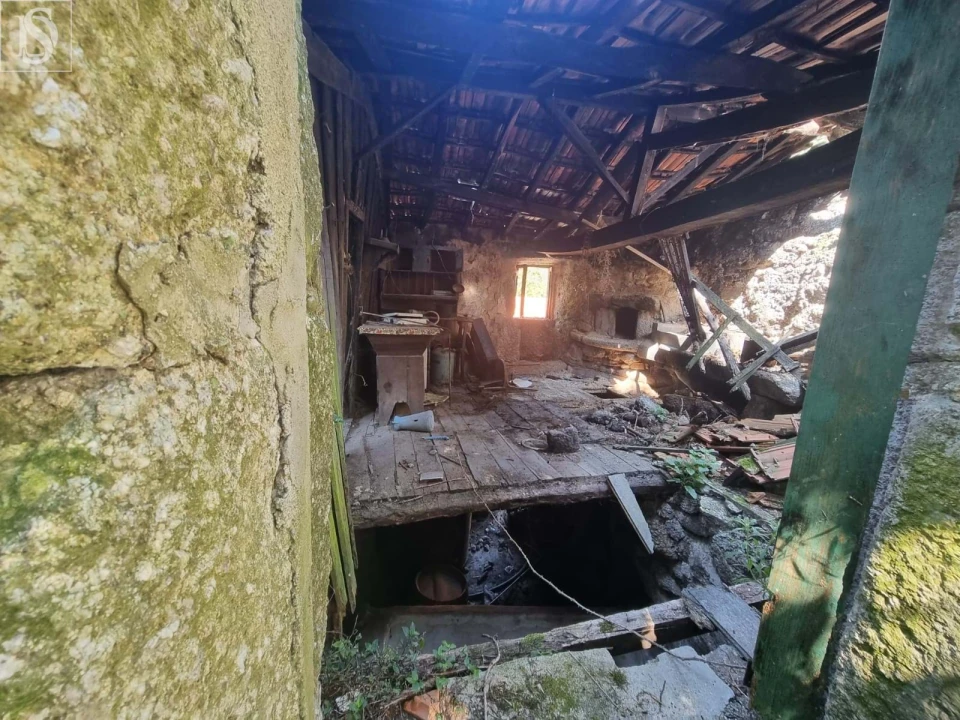 Moradia T3 para Venda em Tabuaças Foto 21