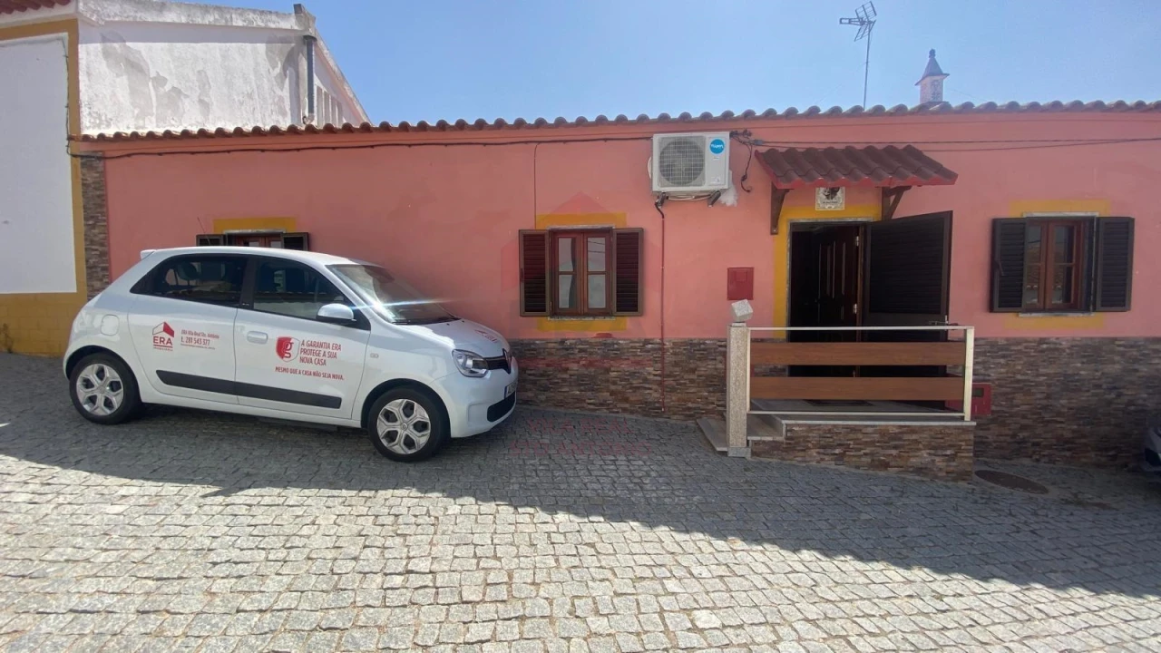 Moradia T2 para Venda em Espirito Santo Foto 6