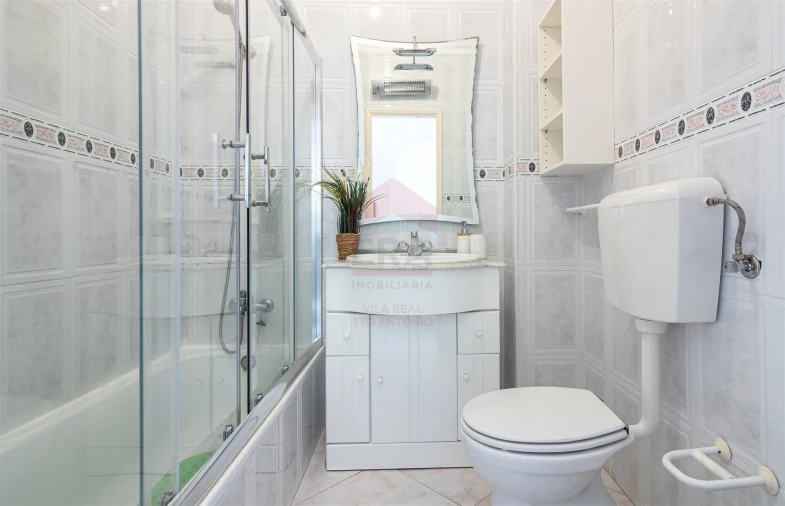 Apartamento T2 para Venda em Monte Gordo Foto 8