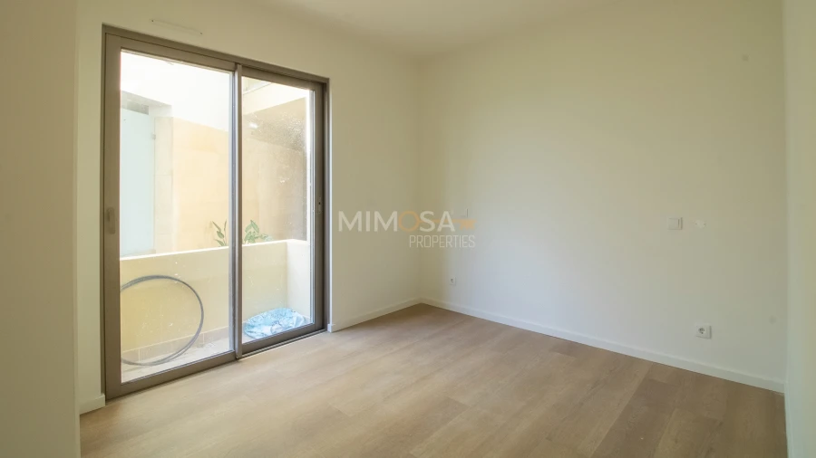 Apartamento T2 para Venda em Alvor Foto 10