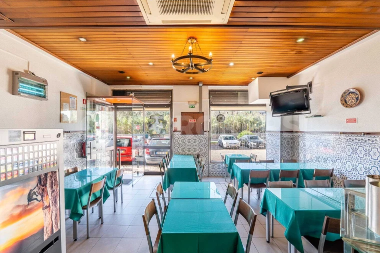 Negócio para Venda em Queluz e Belas Foto 8