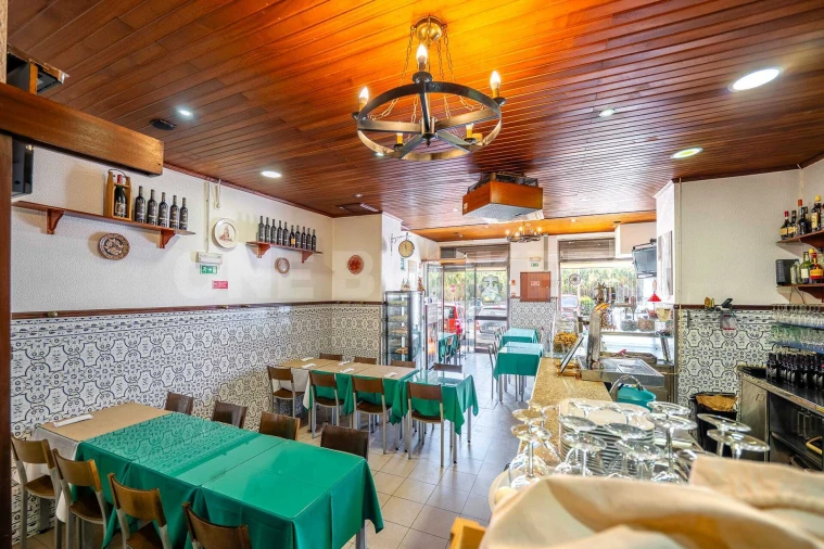 Negócio para Venda em Queluz e Belas Foto 11