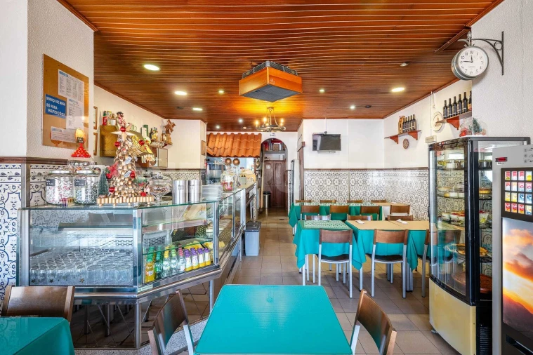 Negócio para Venda em Queluz e Belas Foto 13