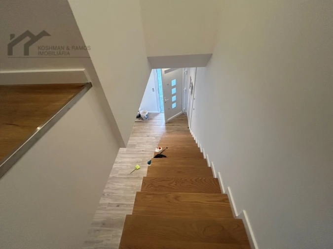 Moradia T3 para Venda em Campelos e Outeiro da Cabeça Foto 6