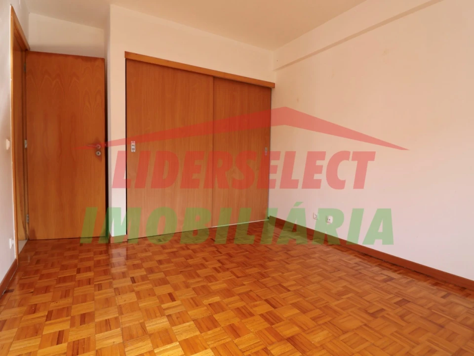 Apartamento T2 para Venda em A dos Cunhados e Maceira Foto 6