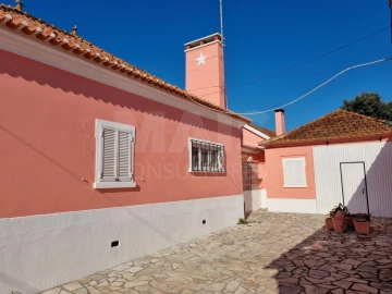 Moradia T4 para Venda em Bugalhos