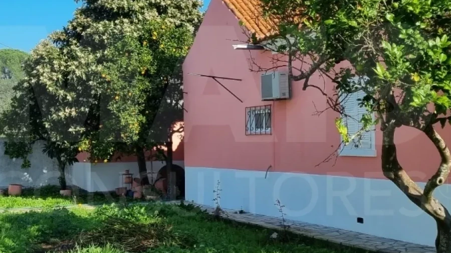 Moradia T5 para Venda em Bugalhos