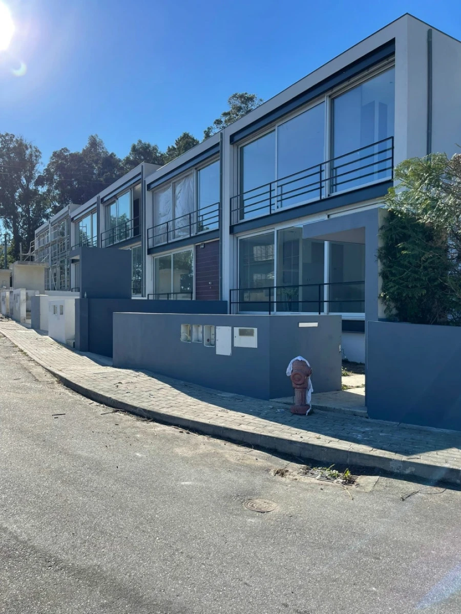 Moradia T3 para Venda em Tebosa Foto 3