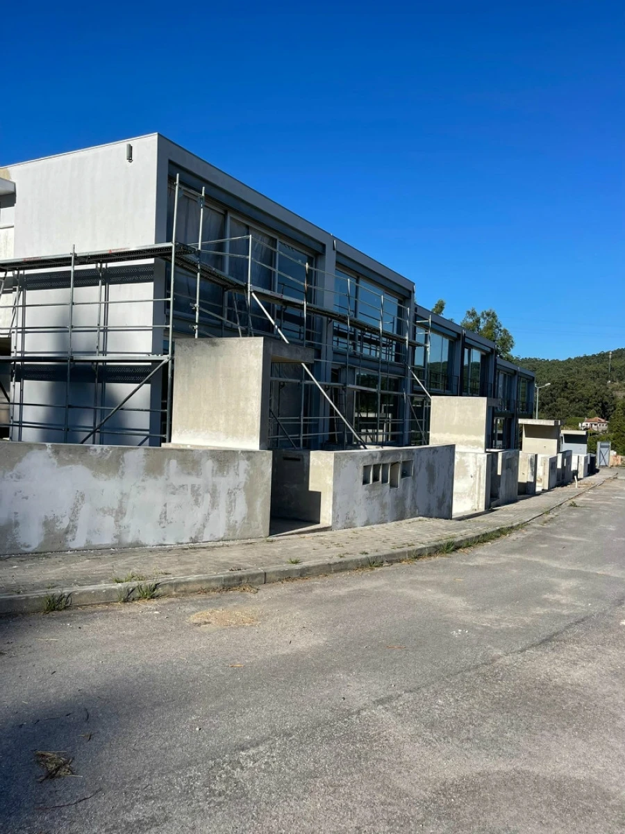 Moradia T3 para Venda em Tebosa