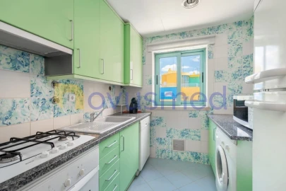 Apartamento T2 para Venda em Albufeira e Olhos de Água
