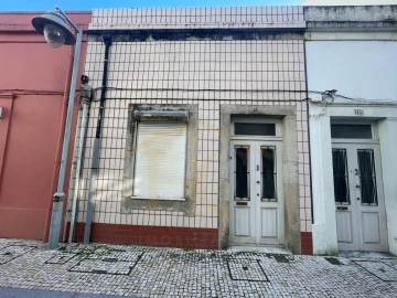 Moradia T2 para Venda em Póvoa de Varzim, Beiriz e Argivai