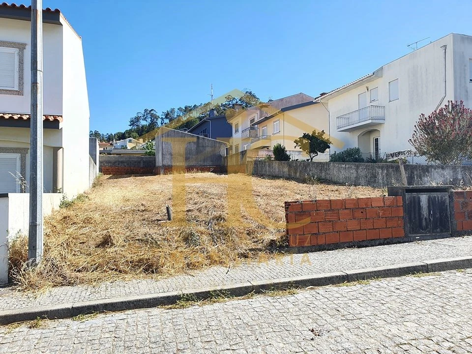 Terreno para Venda em Laundos Foto 5