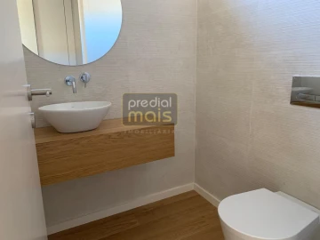 Moradia T3 para Venda em Antas e Abade de Vermoim