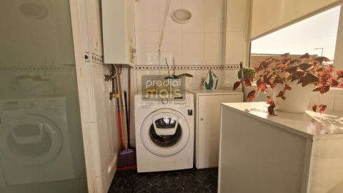 Apartamento T3 para Venda em Vila Nova de Famalicão e Calendário
