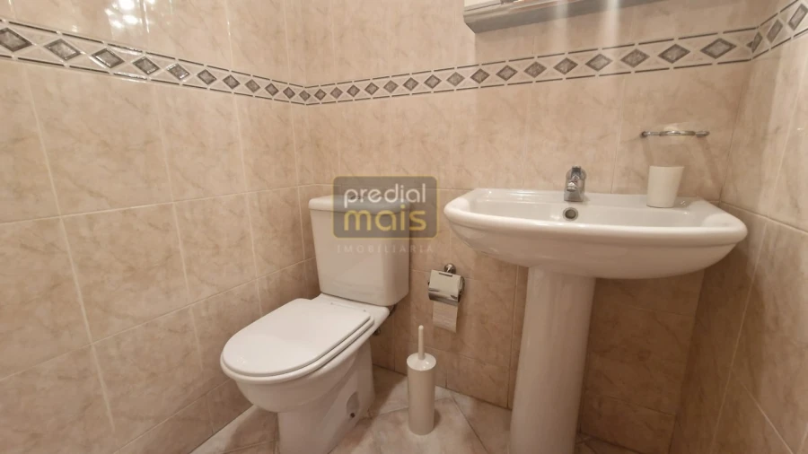 Apartamento T3 para Venda em Vila Nova de Famalicão e Calendário Foto 9