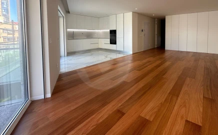 Apartamento T3 para Venda em Póvoa de Varzim, Beiriz e Argivai