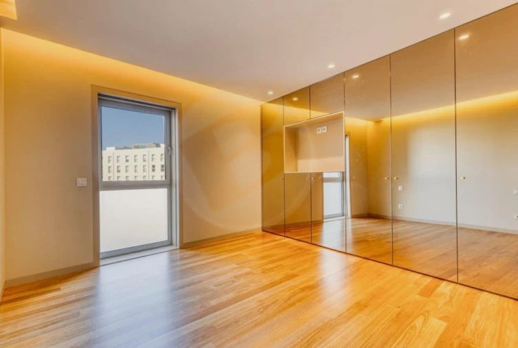Apartamento T4 para Venda em Vila do Conde Foto 11