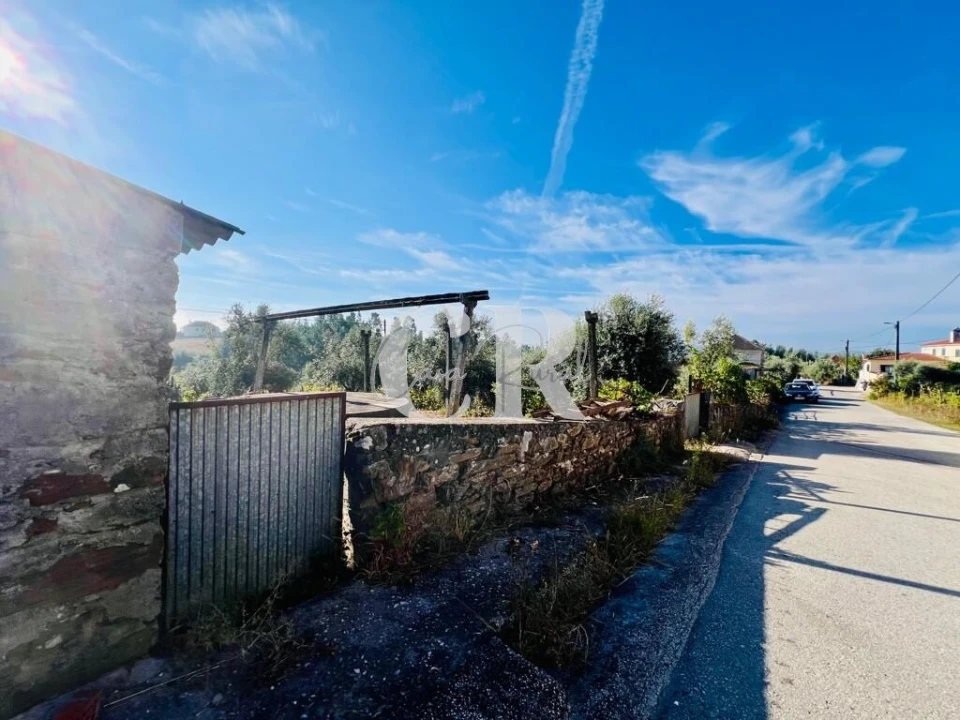 Moradia T2 para Venda em Graça Foto 26