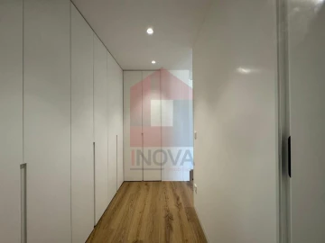 Moradia T4 para Venda em Turiz