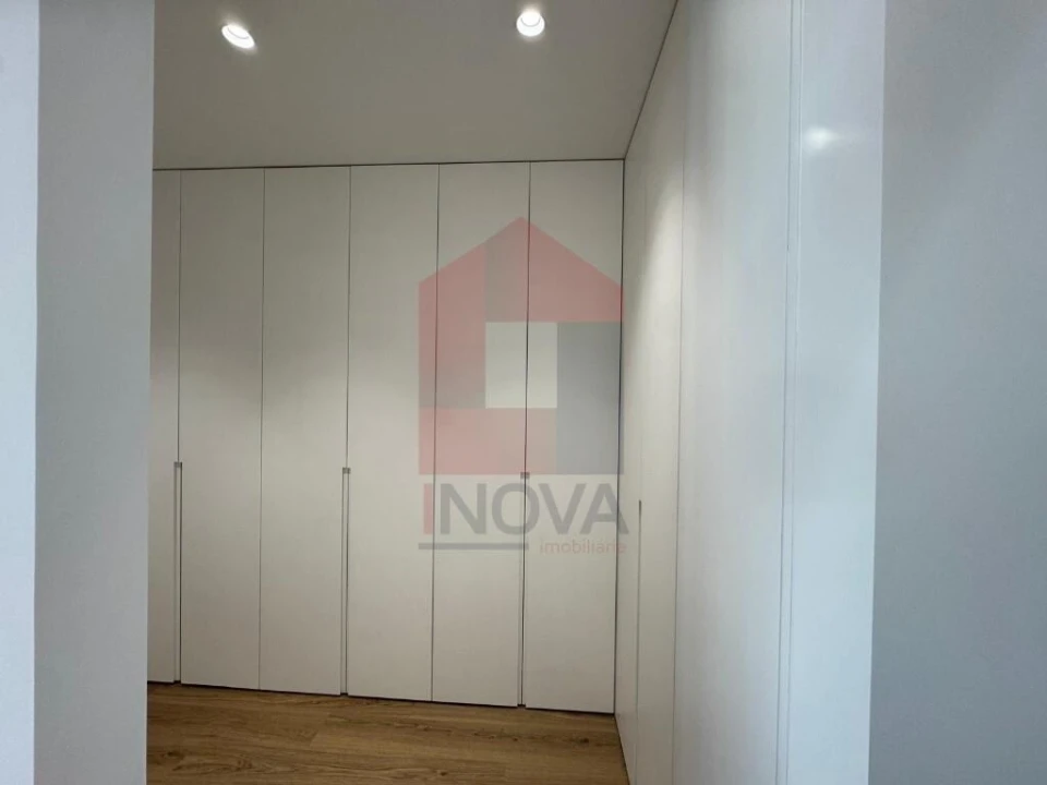 Moradia T4 para Venda em Turiz Foto 19