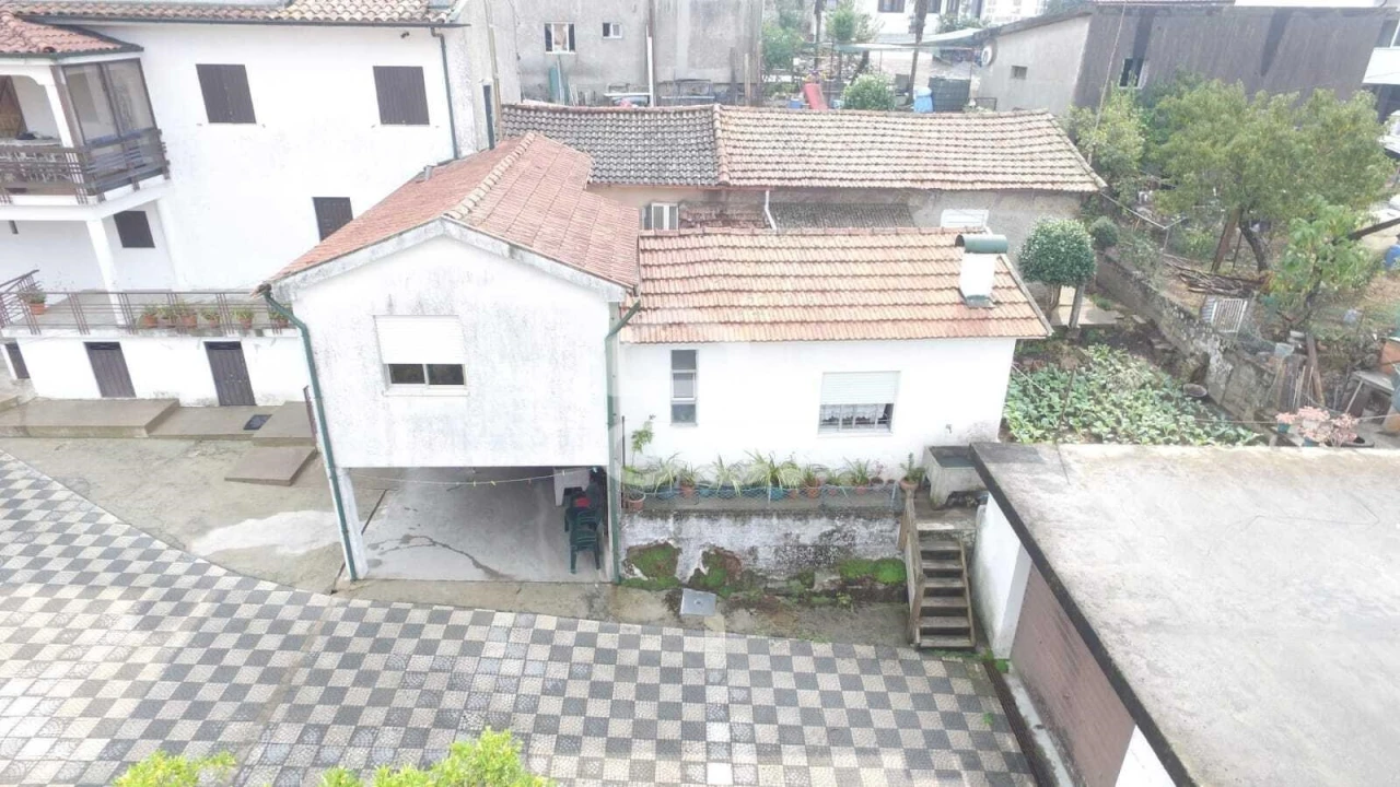 Apartamento T2 para Venda em Selho (São Cristovão) Foto 1