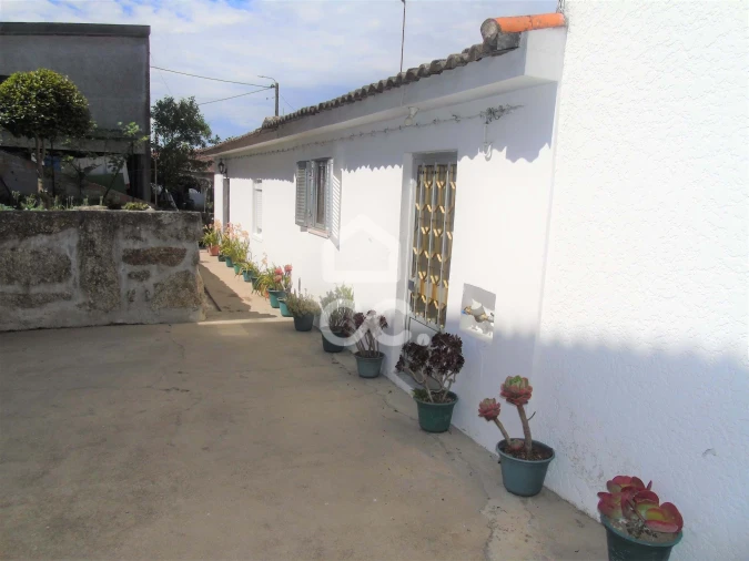 Apartamento T2 para Venda em Selho (São Cristovão) Foto 2