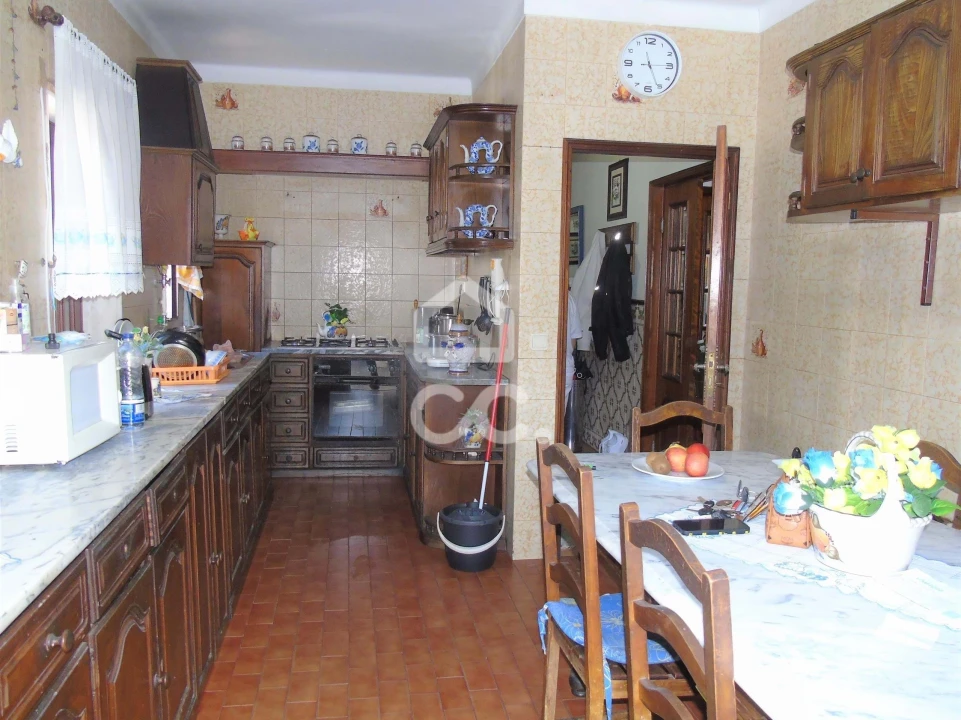 Moradia T4 para Venda em Selho (São Cristovão) Foto 8