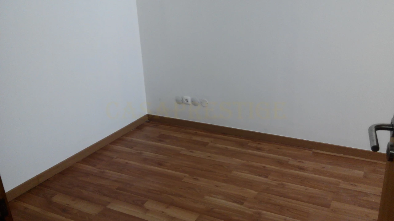 Apartamento T1 para Venda em Moscavide e Portela Foto 5