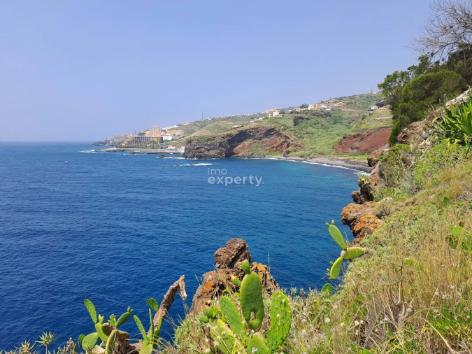Terreno para Venda em Caniço Foto 2